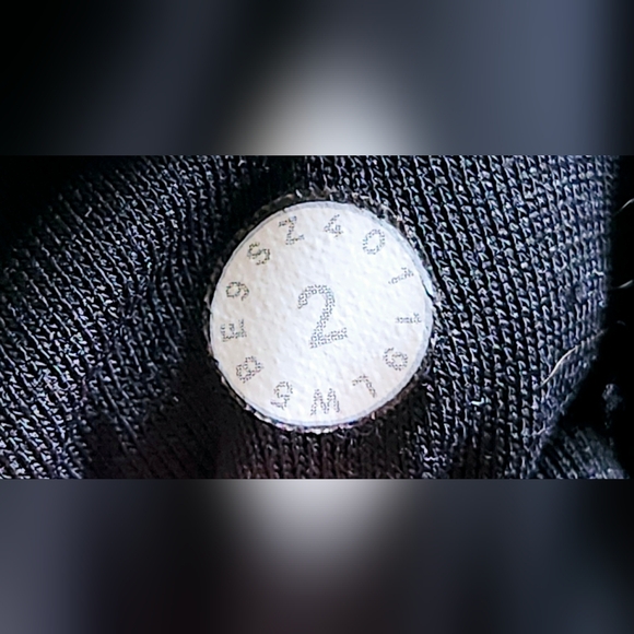 Lululemon Align Pant II *25". Size 2 - Picture 13 of 14